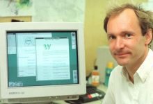 A primeira pagina da web ainda esta disponivel na internet criada por Tim Berners Lee em 1991