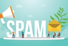 A diferença entre um site com alto Spam Score e outro com baixo Spam Score na classificação dos resultados de busca.