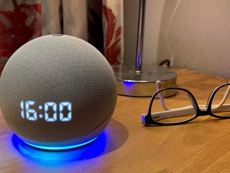 Amazon Echo Dot 4
